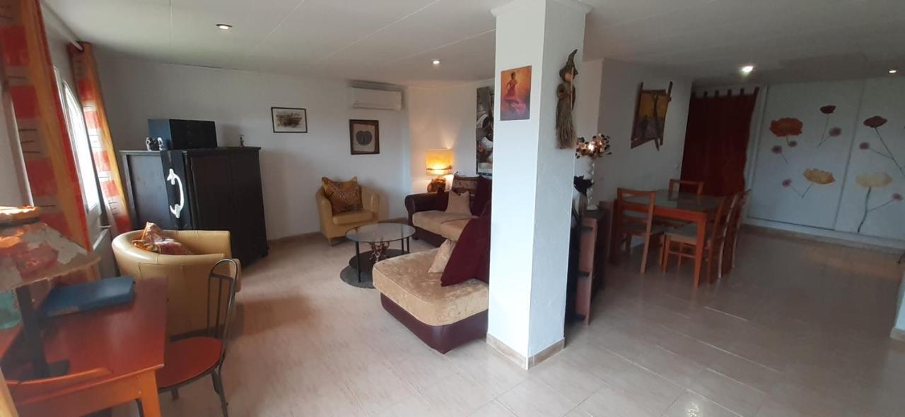 Appartement&Spa - Panoramic Olivars Pau Esterno foto